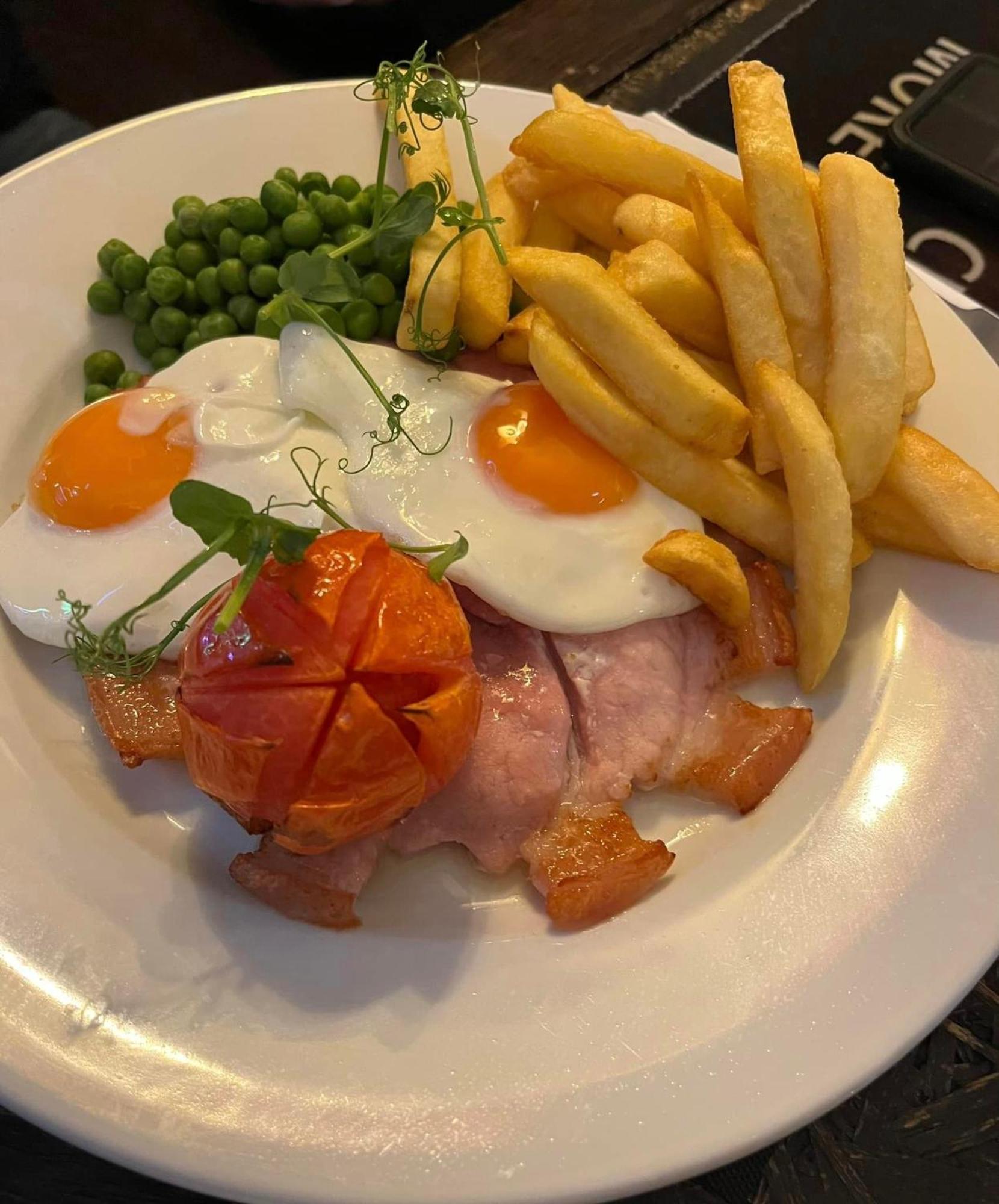 The Kings Arms Inn Stratton  Εξωτερικό φωτογραφία
